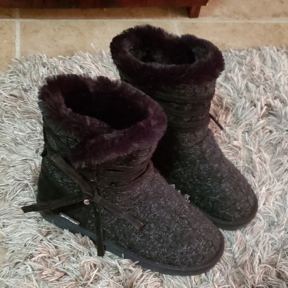 Muk Luks boots